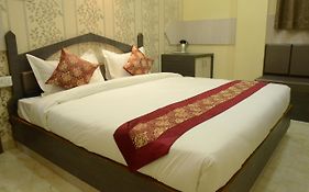 Hotel Rahil Palace